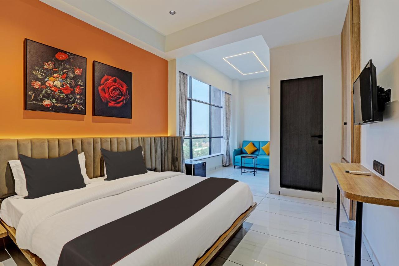 Hotel Lee Platinum Ahmedabad Exterior foto